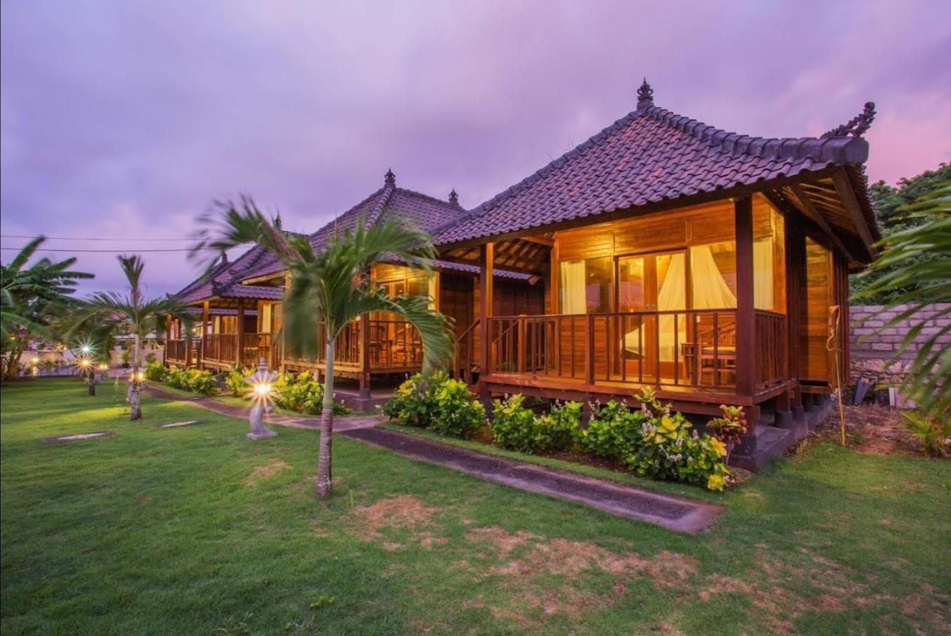 Lembongan Mantra Huts Hotel Nusa Lembongan  Exterior photo